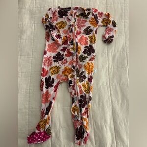 Posh Peanut fall / leaves footie